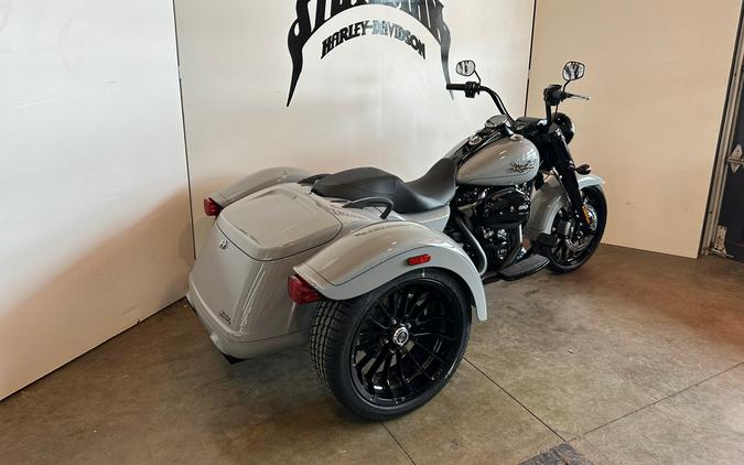 2024 Harley-Davidson Freewheeler