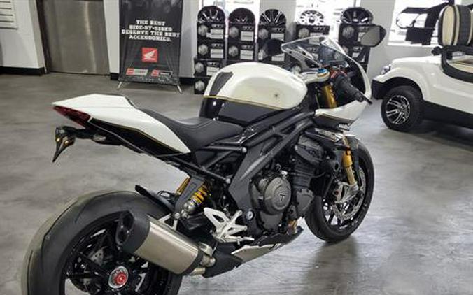 2022 Triumph Speed Triple 1200 RR