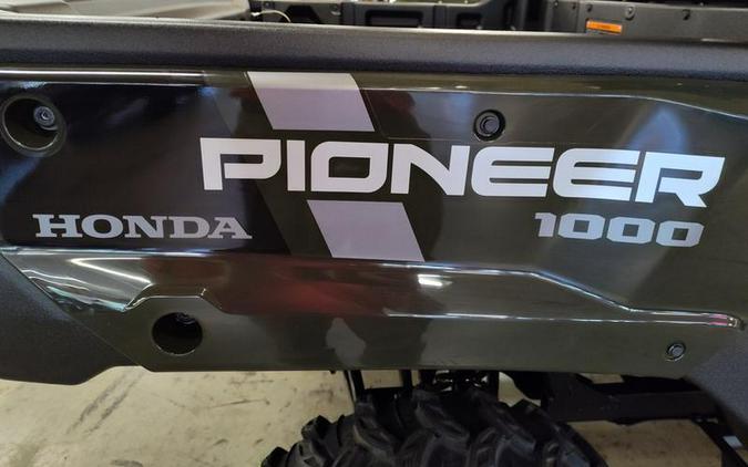 2024 Honda® Pioneer 1000 Deluxe