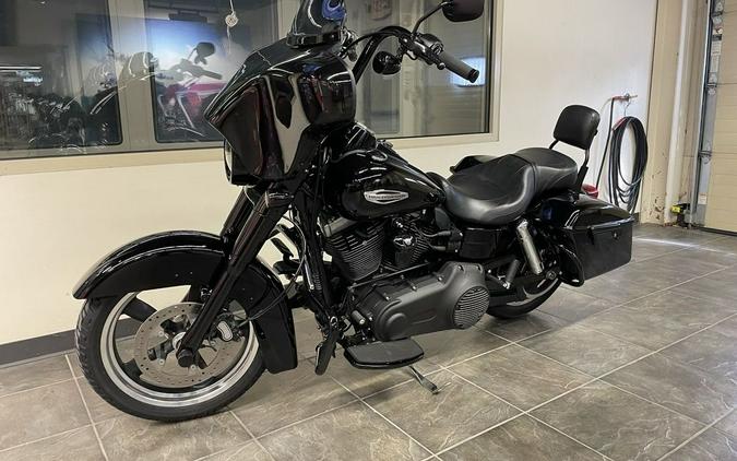 2013 Harley-Davidson® FLD - Dyna® Switchback™