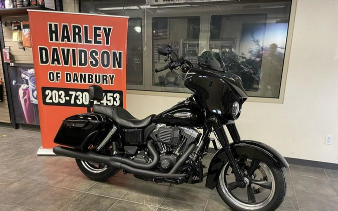 2013 Harley-Davidson® FLD - Dyna® Switchback™