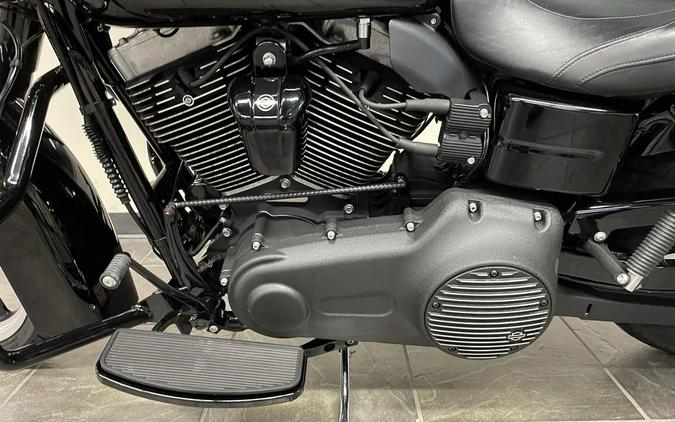 2013 Harley-Davidson® FLD - Dyna® Switchback™