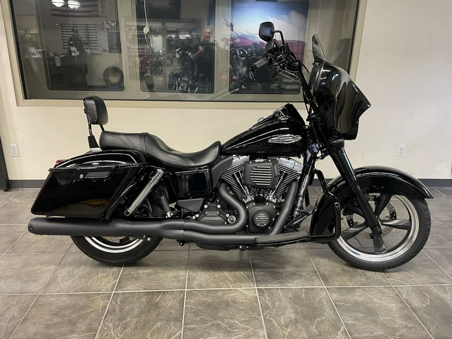 2013 Harley-Davidson® FLD - Dyna® Switchback™