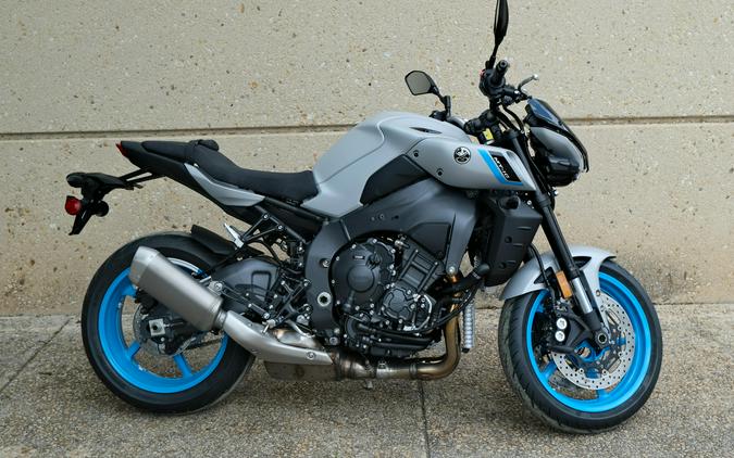 2025 YAMAHA MT10