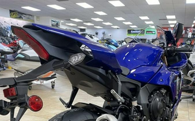 2026 Yamaha YZF R1