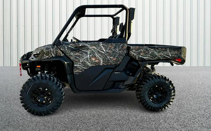 2026 Can-Am SSV DEF XMR 65 HD11 CA 26 X mr with Half Doors HD11
