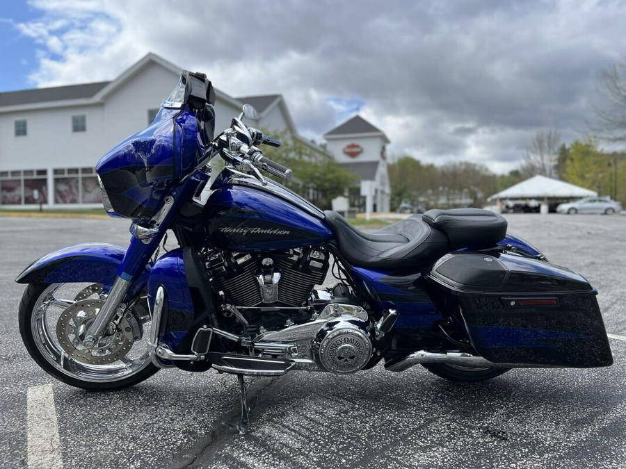 FLHXSE 2017 CVO Street Glide