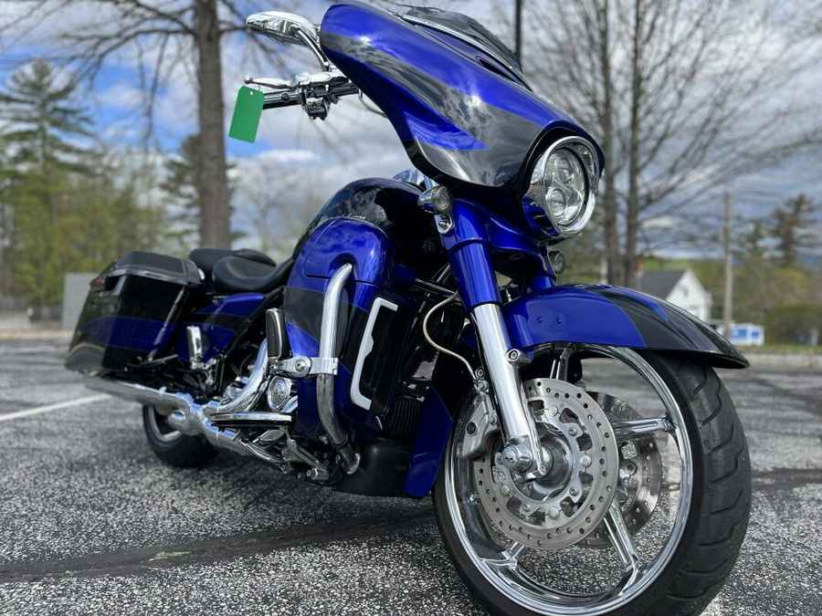 FLHXSE 2017 CVO Street Glide