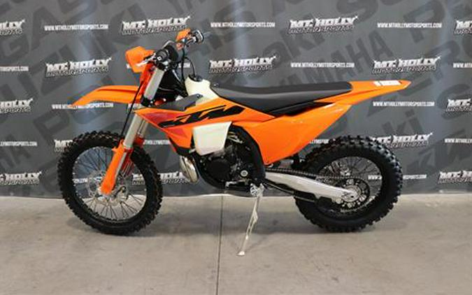 2025 KTM 300 XC