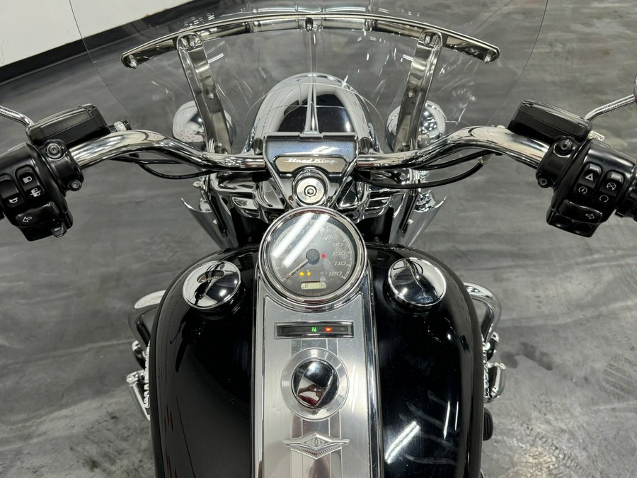 2018 HARLEY DAVIDSON ROAD KING