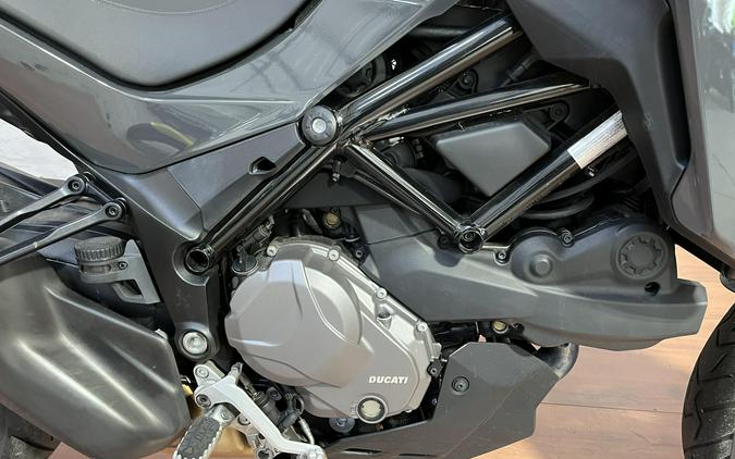 2022 Ducati MULTISTRADA V2