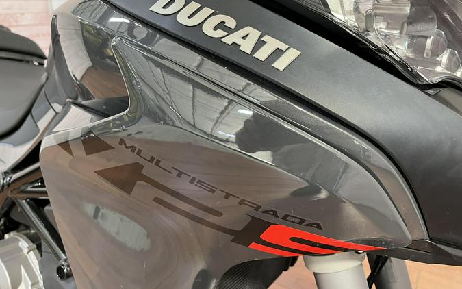 2022 Ducati MULTISTRADA V2