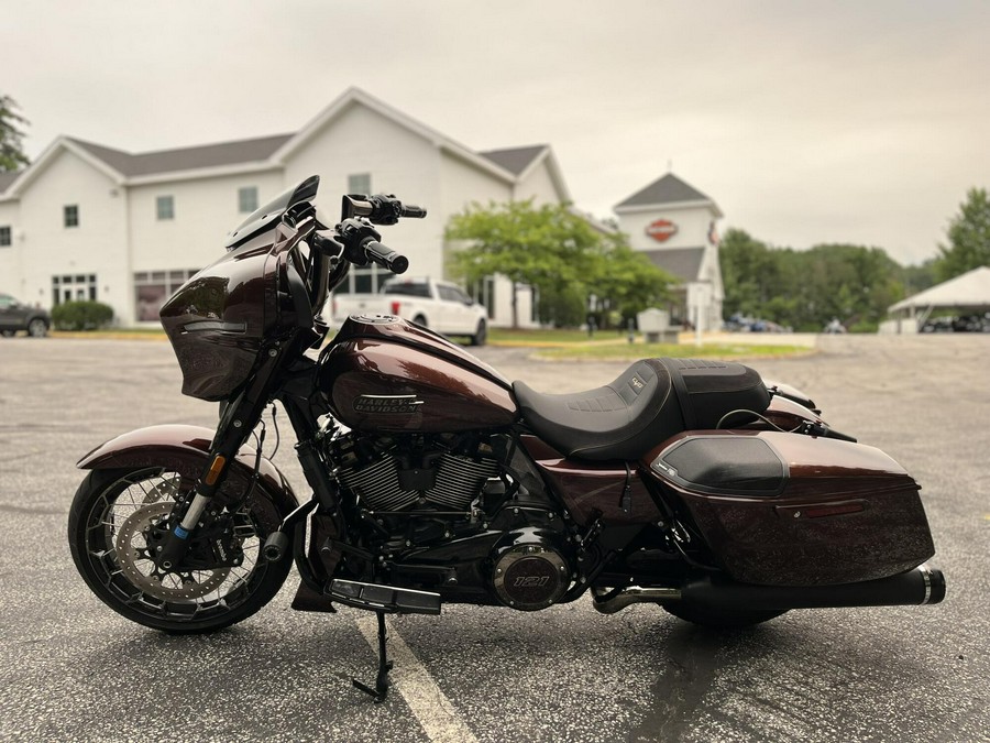 2024 Harley-Davidson CVO Street Glide Copperhead