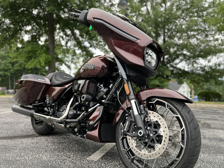 2024 Harley-Davidson CVO Street Glide Copperhead