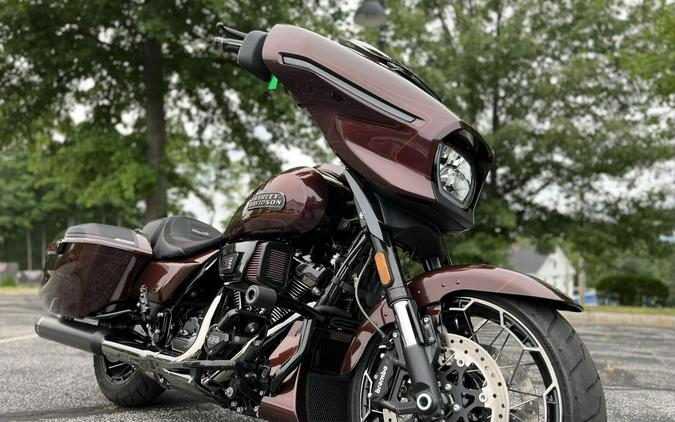 2024 Harley-Davidson CVO Street Glide Copperhead
