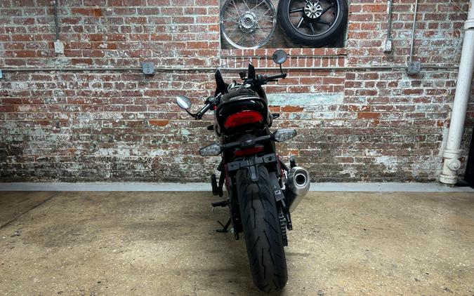 2026 Triumph Thruxton 400