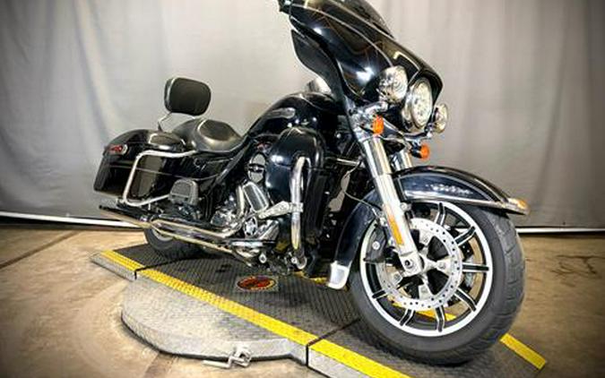 2015 Harley-Davidson Electra Glide® Ultra Classic® Low