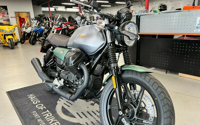 2022 Moto Guzzi V7 Stone Centenario