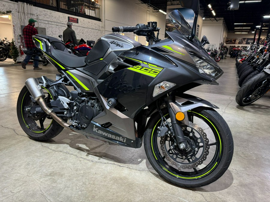 2021 Kawasaki Ninja 400 ABS