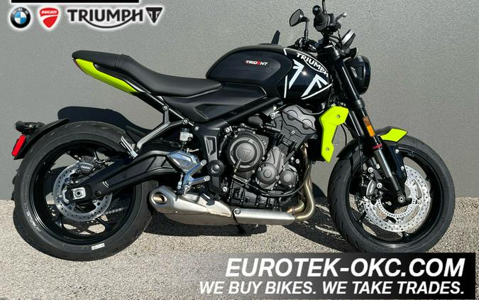 2024 Triumph Trident 660 Jet Black/Triumph Racing Yellow