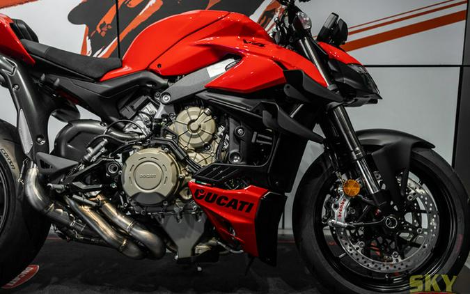 2024 Ducati Streetfighter V4 Red