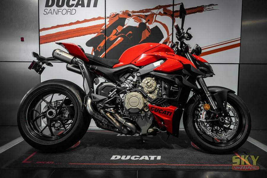 2024 Ducati Streetfighter V4 Red