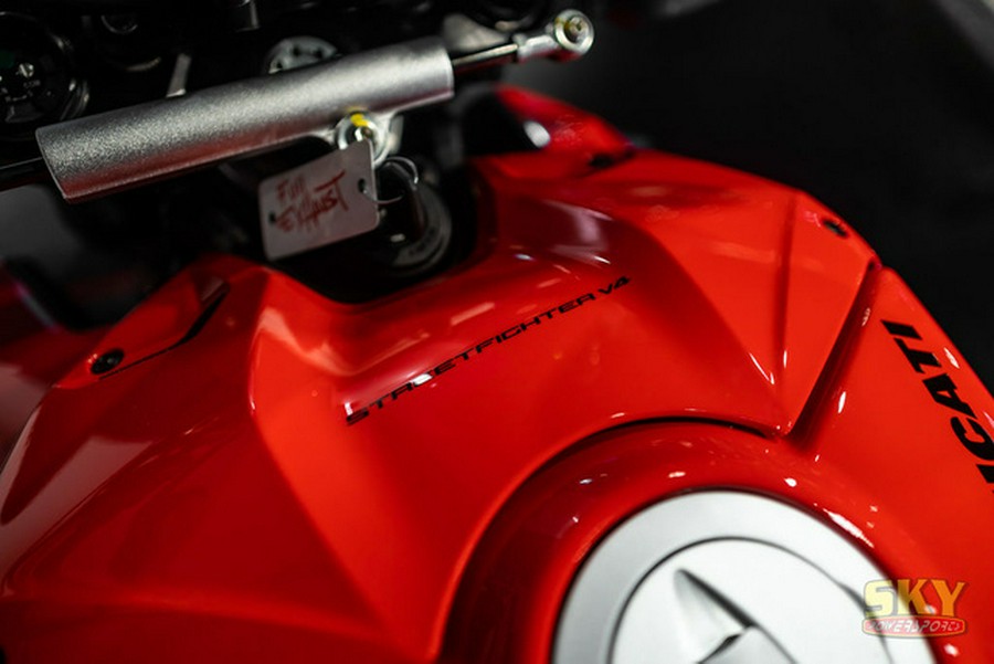 2024 Ducati Streetfighter V4 Red