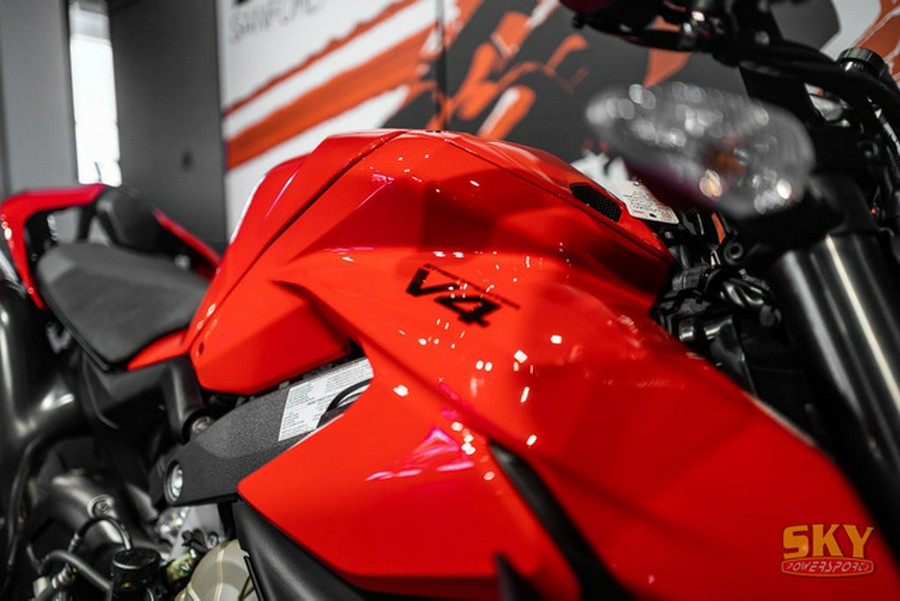 2024 Ducati Streetfighter V4 Red