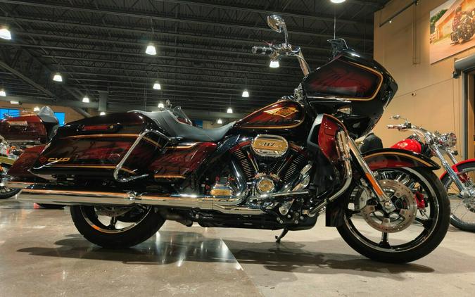 2023 Harley-Davidson® CVO™ Road Glide® LTD Anniversary Heirloom Red Fade
