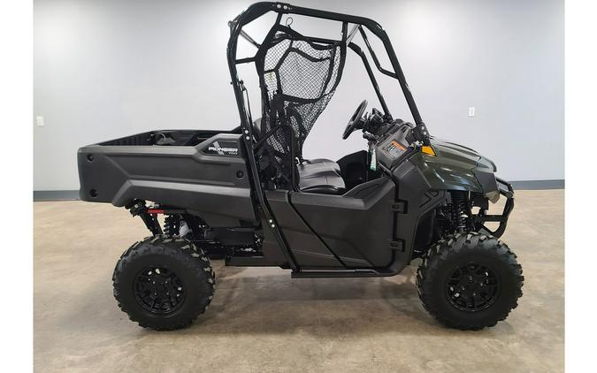 2026 Honda Pioneer 700 Deluxe