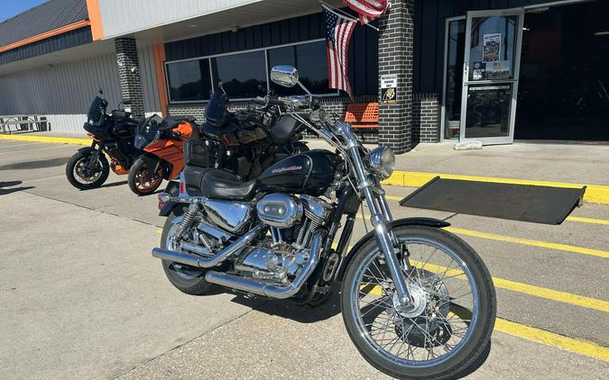 2004 Harley-Davidson® 1200 Custom Vivid Black