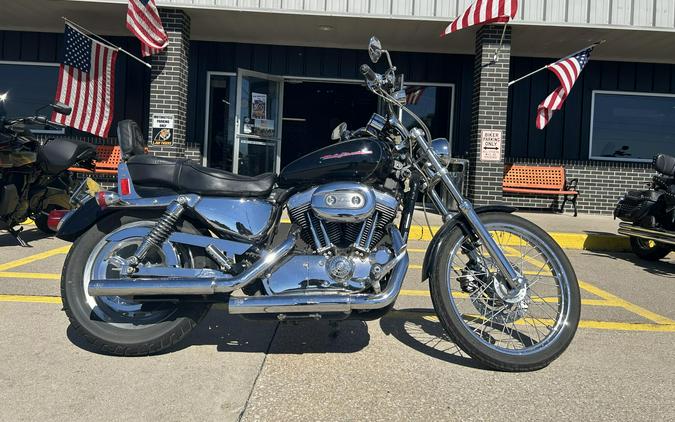 2004 Harley-Davidson® 1200 Custom Vivid Black
