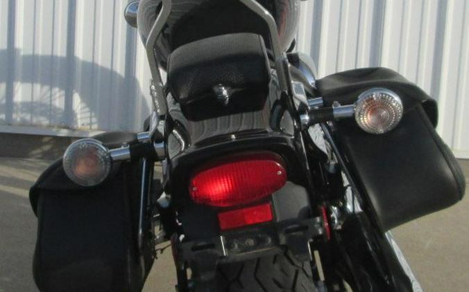 2011 Yamaha V-Star 650 Custom