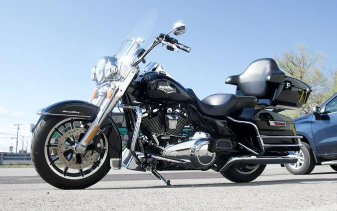 2018 Harley-Davidson® FLHR Road King