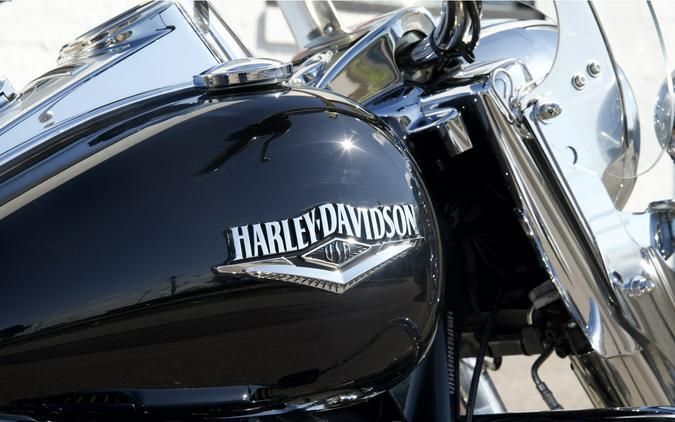 2018 Harley-Davidson® FLHR Road King