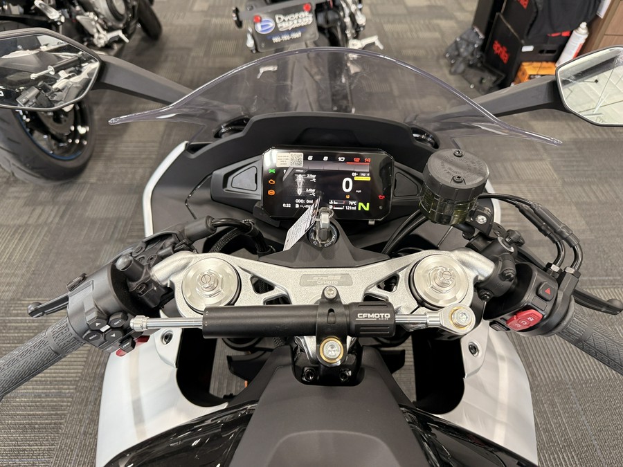 2026 CFMOTO 675SS
