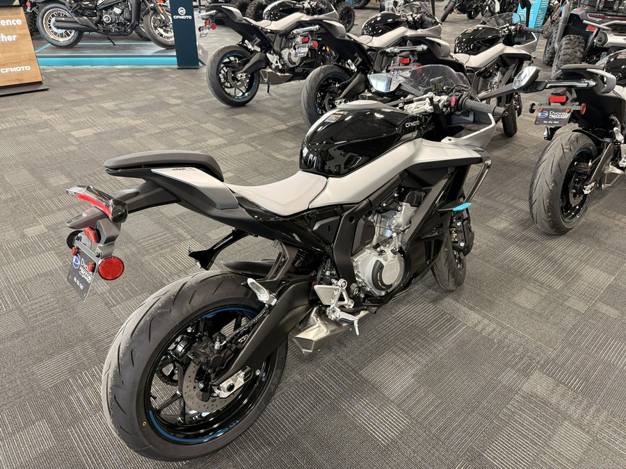 2026 CFMOTO 675SS