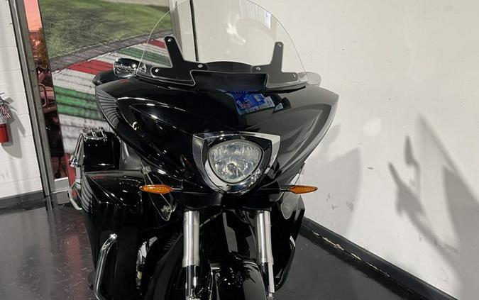 2015 Victory Motorcycles Cross Country Tour Gloss Black