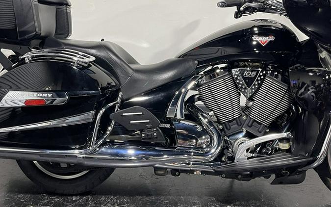 2015 Victory Motorcycles Cross Country Tour Gloss Black