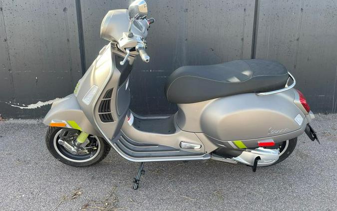 2024 Vespa GTS Super 300 Tech