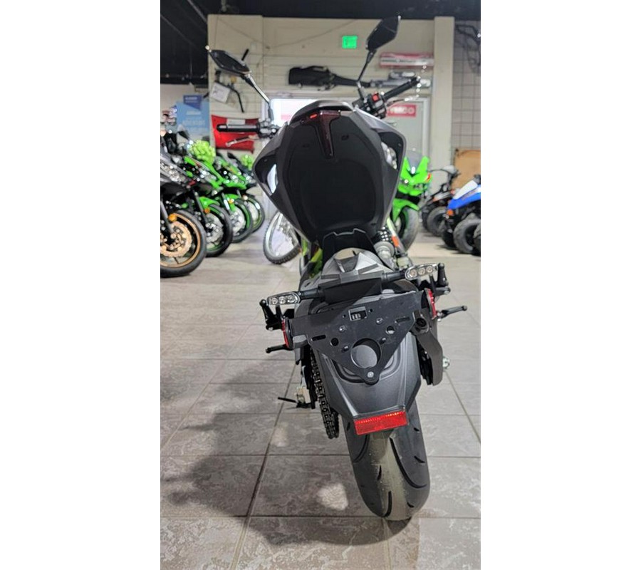 2023 QJMotor SRK400 ABS