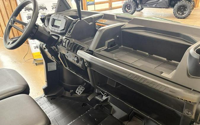 2025 Can-Am® Defender DPS HD9 Compass Green