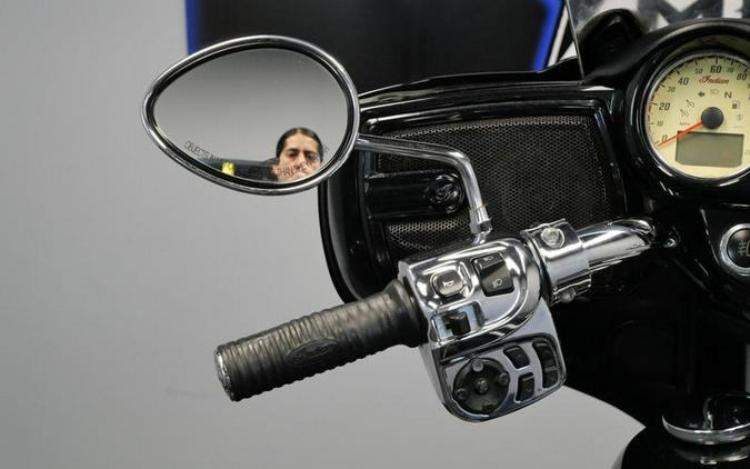 2017 Indian Motorcycle® Chieftain® Thunder Black Pearl