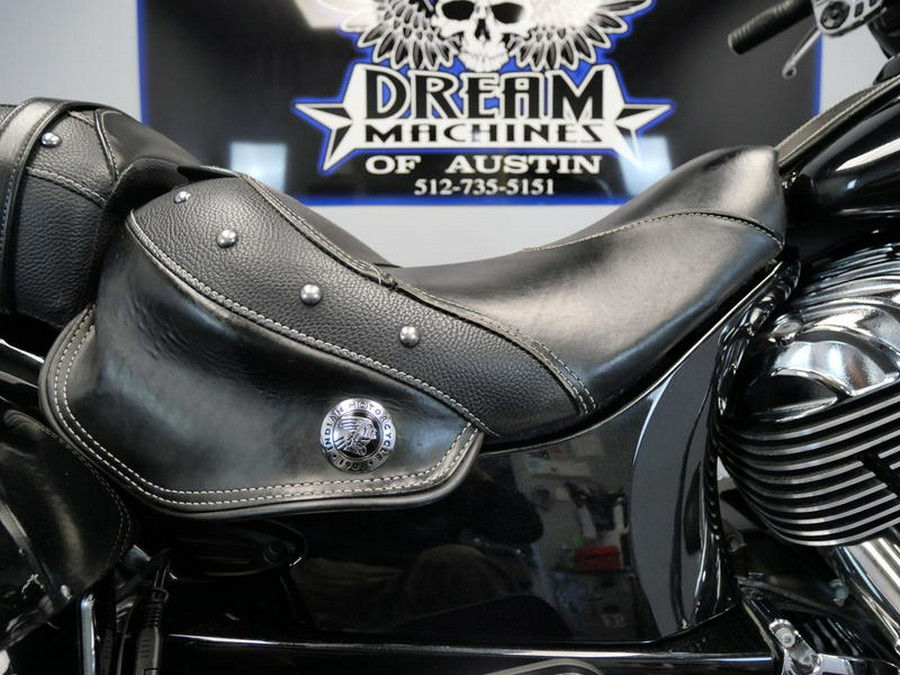 2017 Indian Motorcycle® Chieftain® Thunder Black Pearl