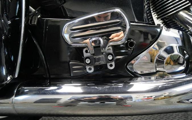 2017 Indian Motorcycle® Chieftain® Thunder Black Pearl