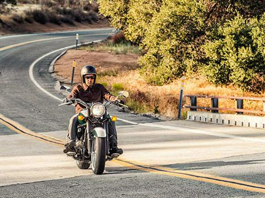 2022 Kawasaki Vulcan 900 Classic