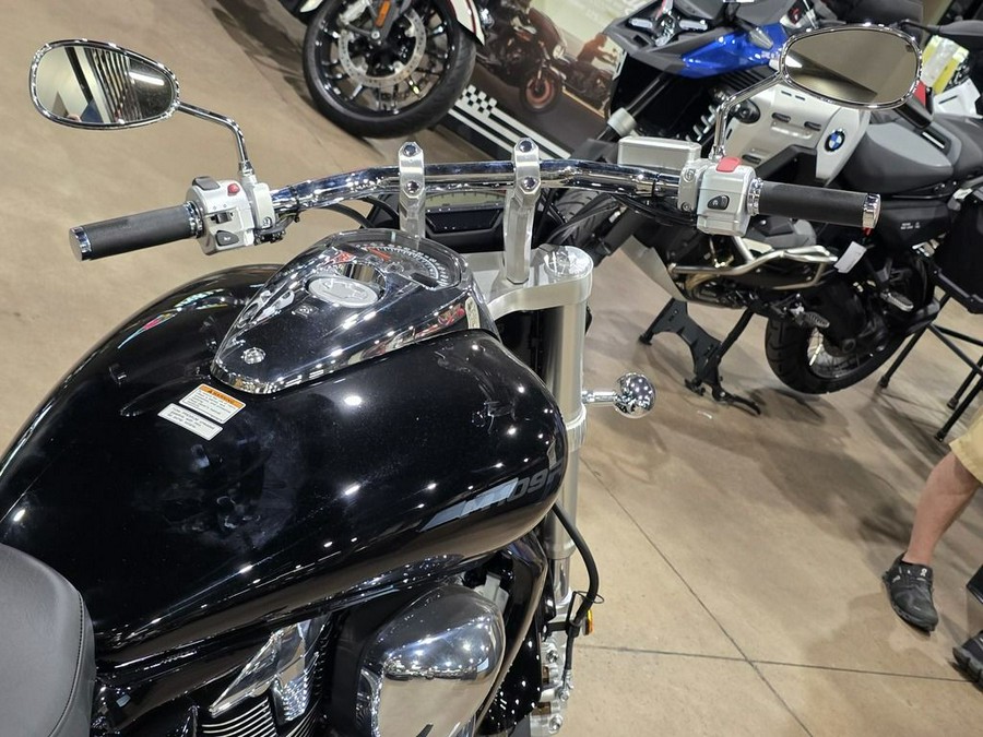 2025 Suzuki Boulevard M109R