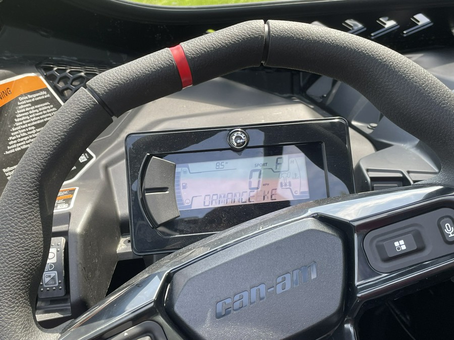 2026 Can-Am Maverick™ X3 X™ rc TURBO RR 64