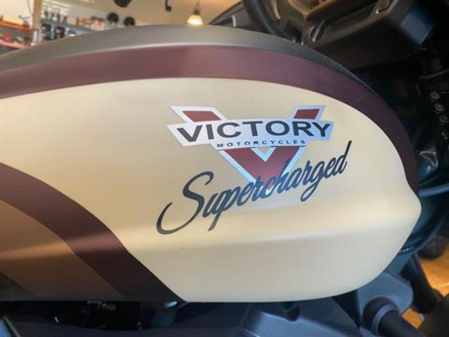 2017 Victory Cross Country Custom