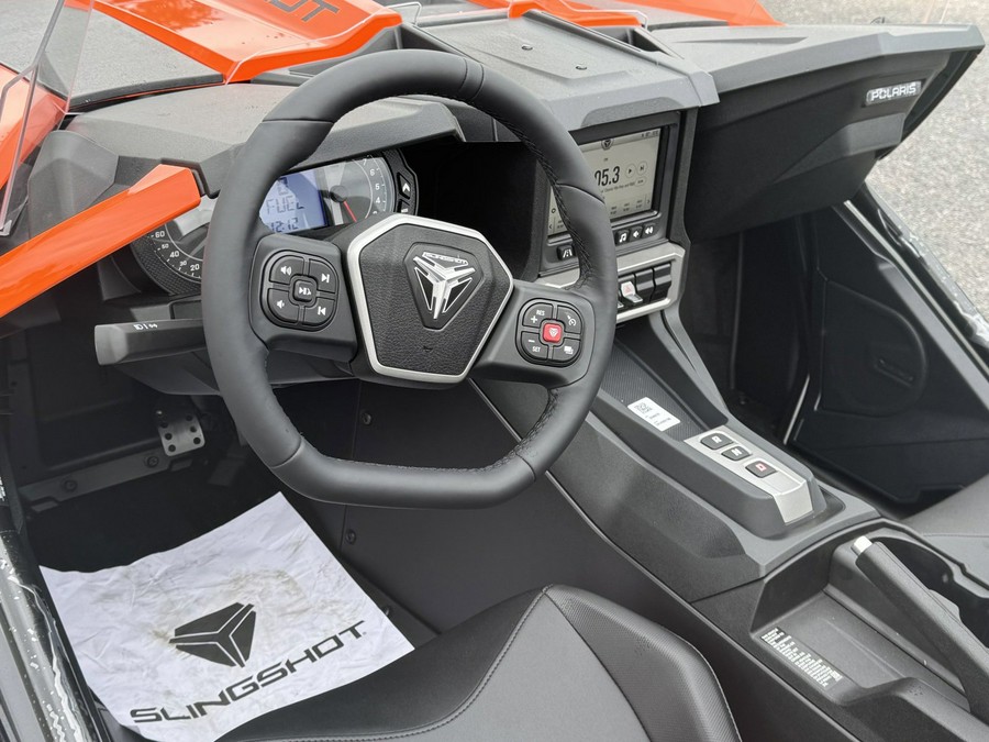 2024 POLARIS SLINGSHOT